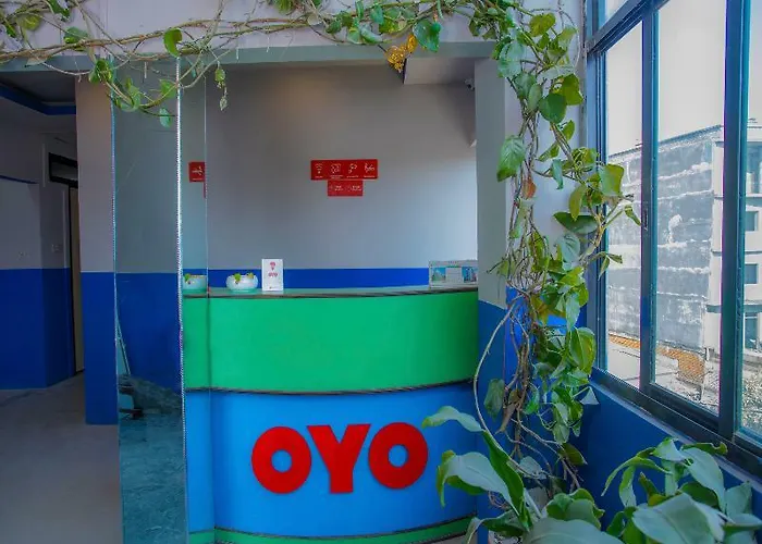 Oyo 266 Grand Stupa Hotel 3*